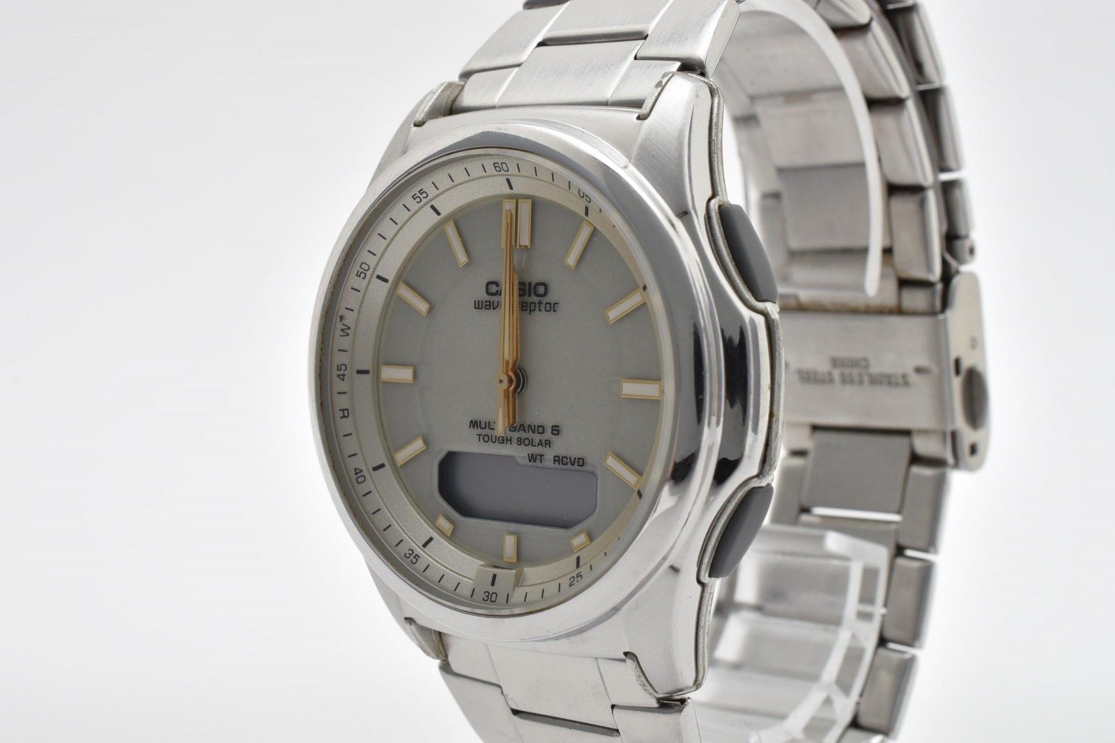カシオ CASIO Wave Ceptor WVA-M630 メンズ腕時計 電波ソーラー アナデジ シルバー ステンレス 9,120円
