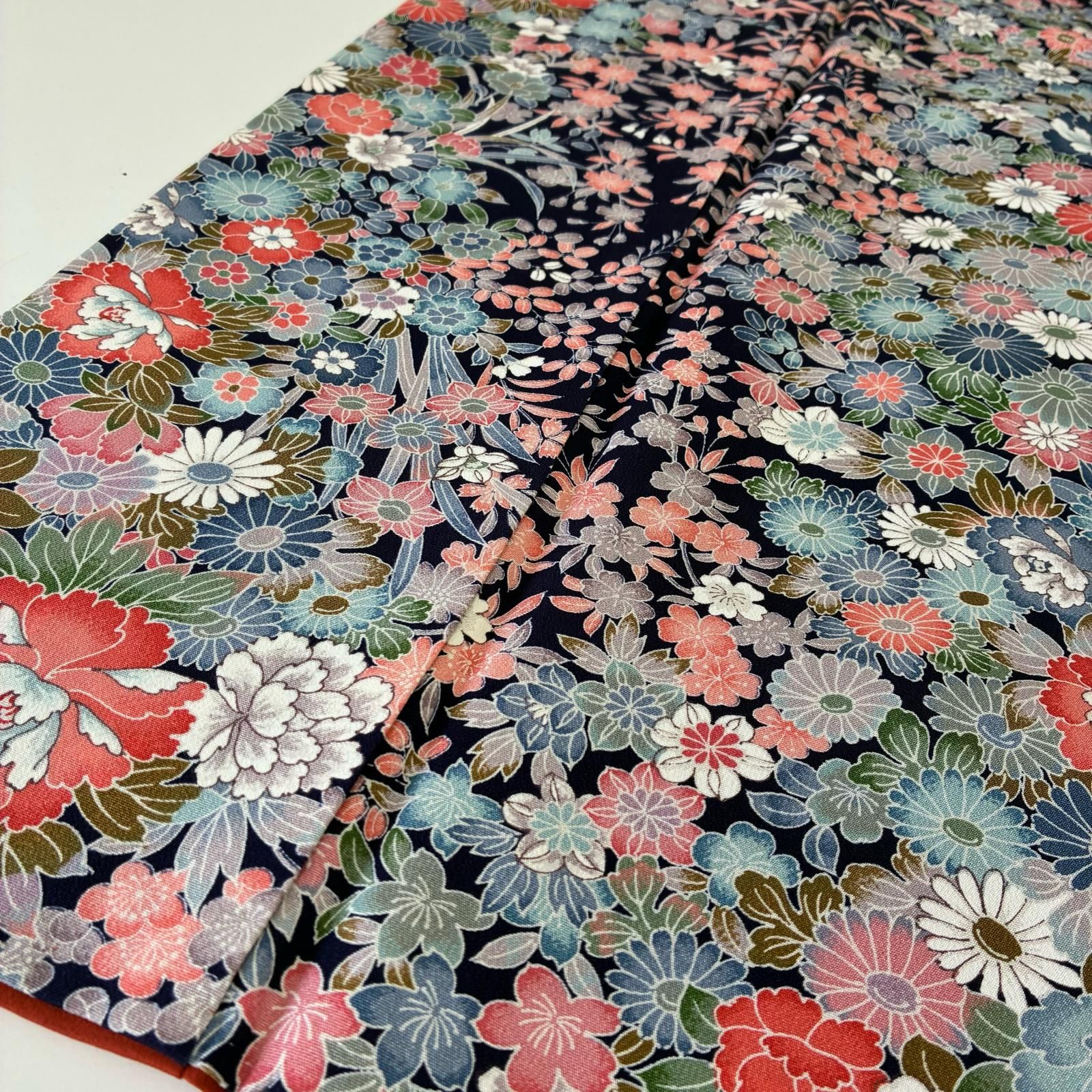 小紋 正絹 華やかな染めの花 袷 着物 MK-4306 - メルカリ