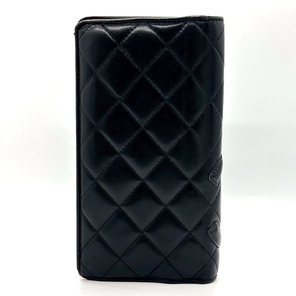 視線を奪う黒と桃】 CHANEL 長財布 カンボンライン ココマーク 