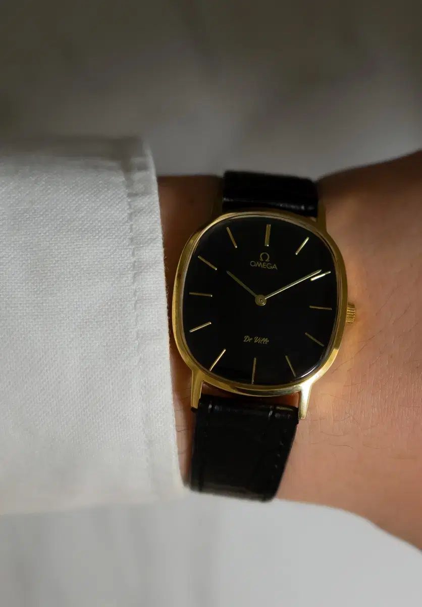 OMEGA オメガ エル L エリプス 黒文字盤 ヴィンテージ 手巻き 時計