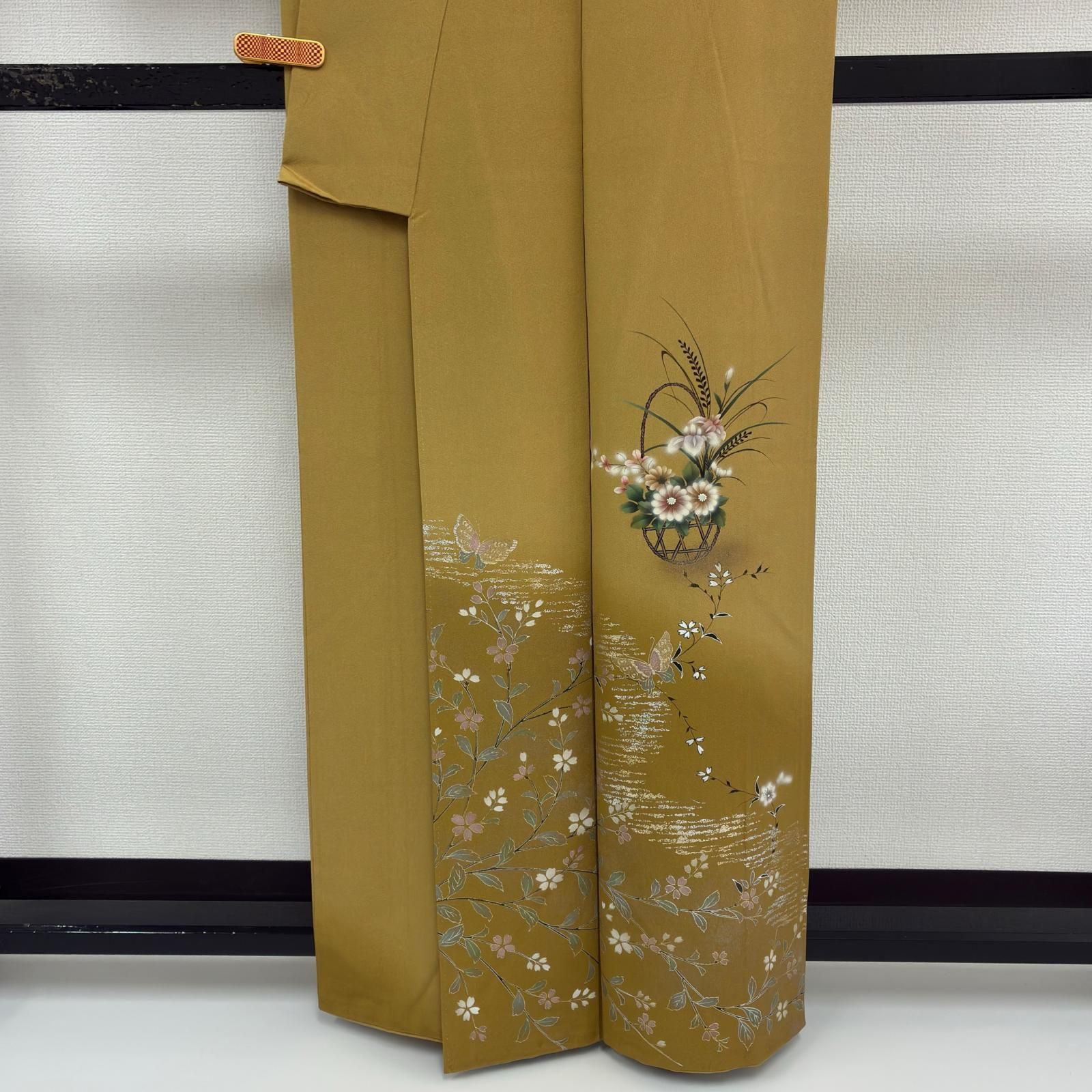 付け下げ 正絹 紋なし 金彩 美しい花草の染め 袷 着物 MK-7989 - メルカリ