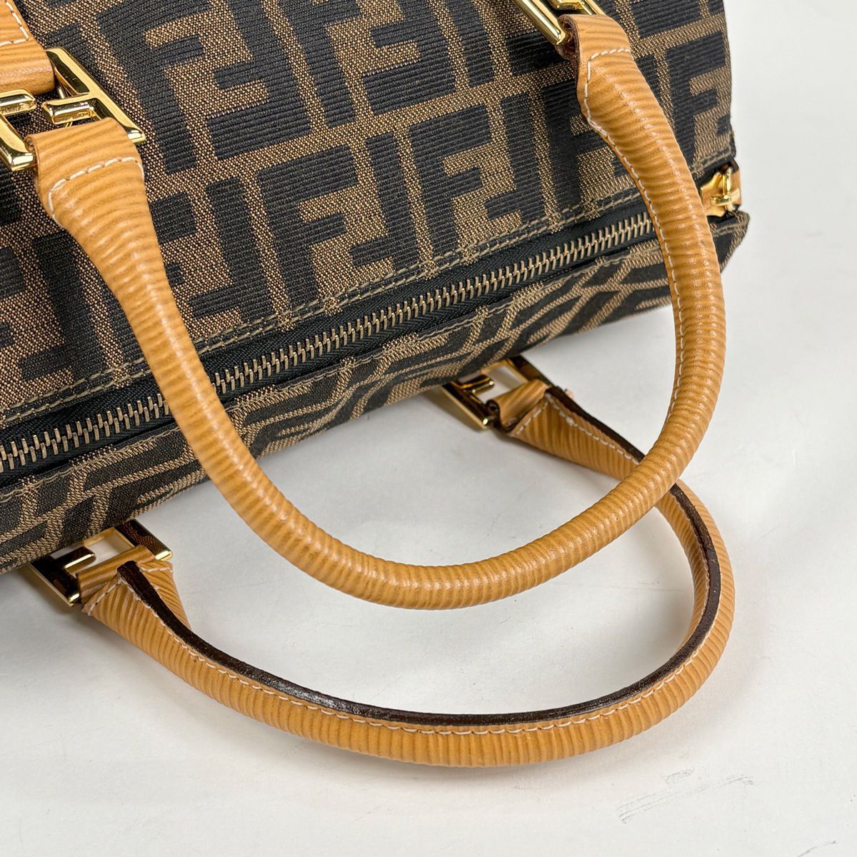 フェンディ FENDI ズッカ柄 ハンドバッグ 2WAY ハンドバッグ