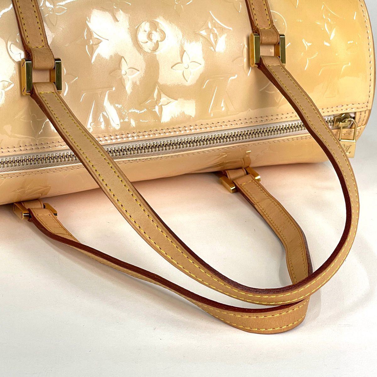 ルイ・ヴィトン Louis Vuitton ベッドフォード 筒型 エナメル 