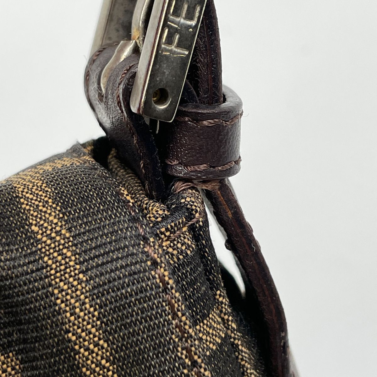 フェンディ FENDI ズッカ柄 マンマバゲット ショルダーバッグ 