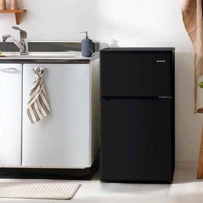 【開封済・未使用品】アイリスオーヤマ 冷凍冷蔵庫 90L IRSD-9B-B ブラック 【開封済・未使用品】アイリスオーヤマ 冷凍冷蔵庫 90L IRSD-9B-B ブラック