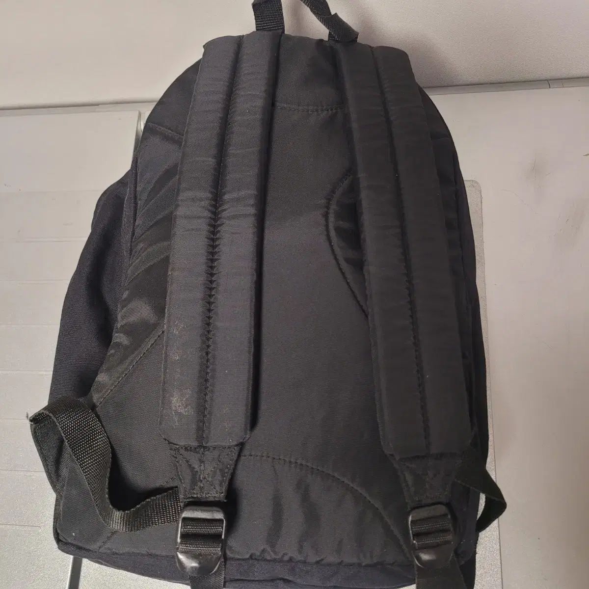EASTPAK イーストパック ブラック バックパック - メルカリ