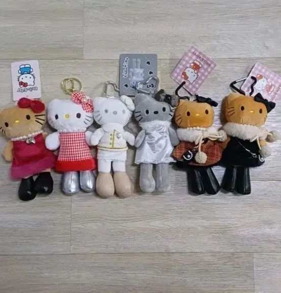 最新作，正規品 新品) Sanrio HELLO KITTY ロングダリキティ