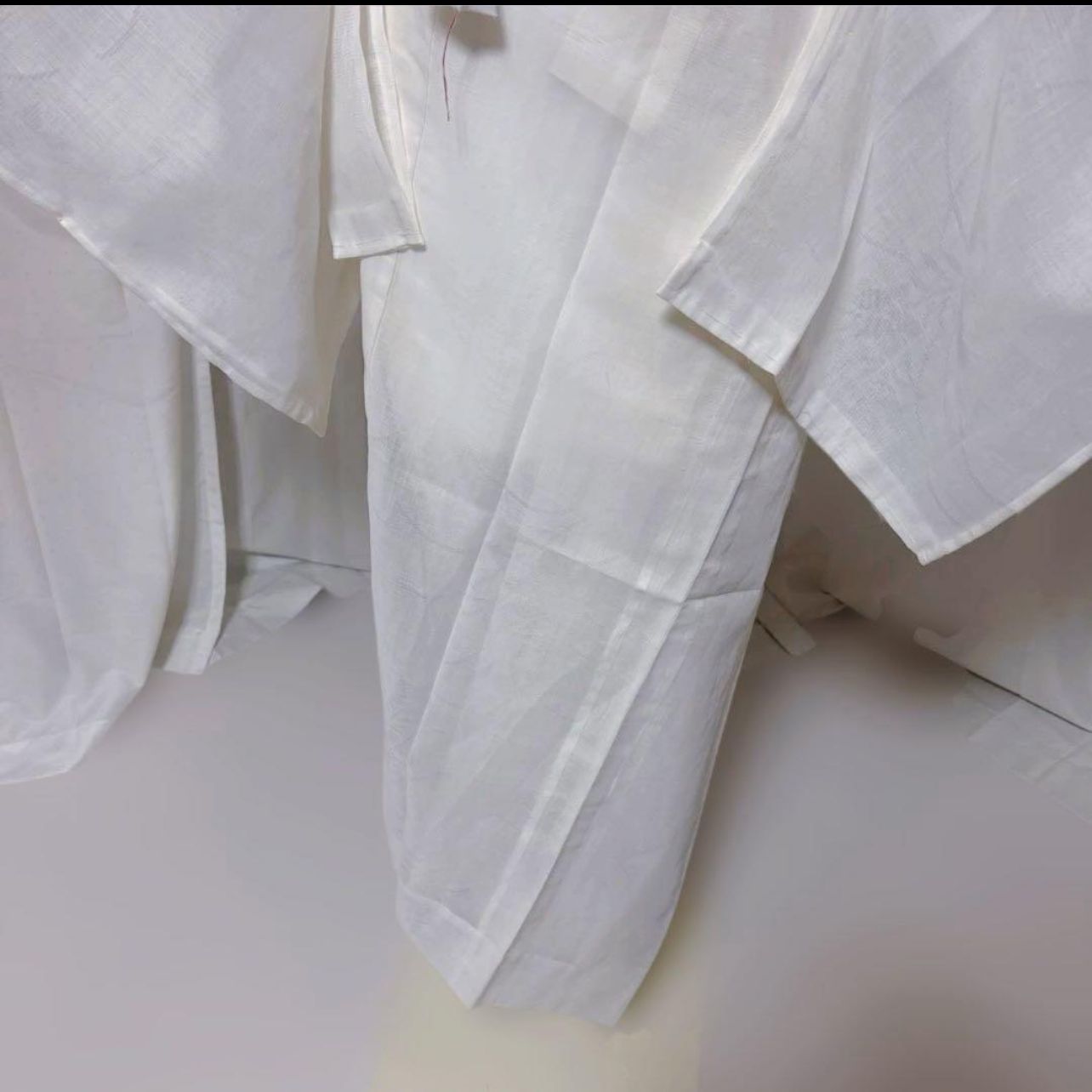 未着用 麻 夏用 長襦袢 本麻系 白 涼感 夏着物 裄65 美品 未着用 麻 夏用 長襦袢 本麻系 白 涼感 夏着物 裄65 美品 - メルカリ