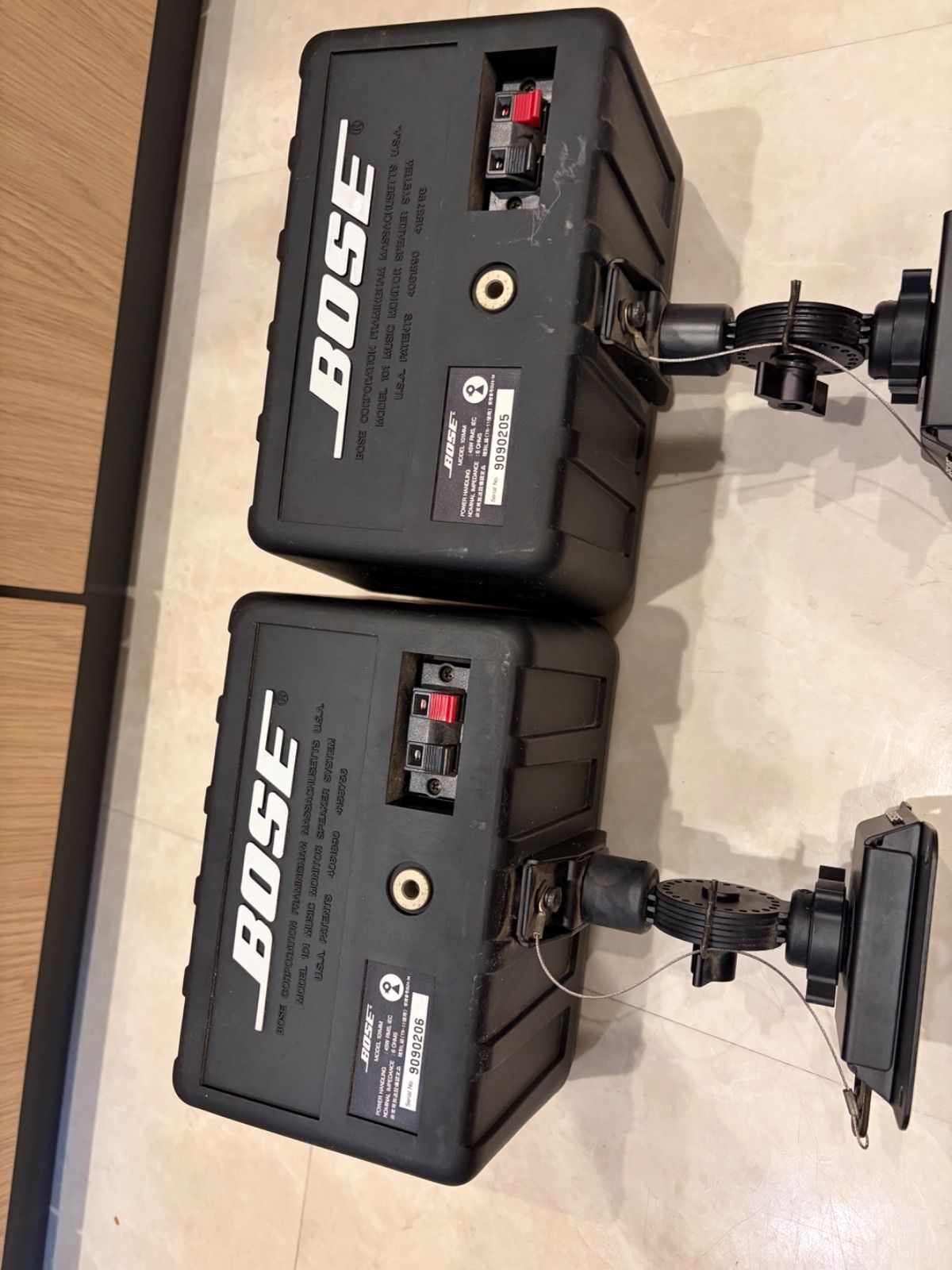 BOSE 101MM スピーカー 2台 天吊ブラケットセット - メルカリ