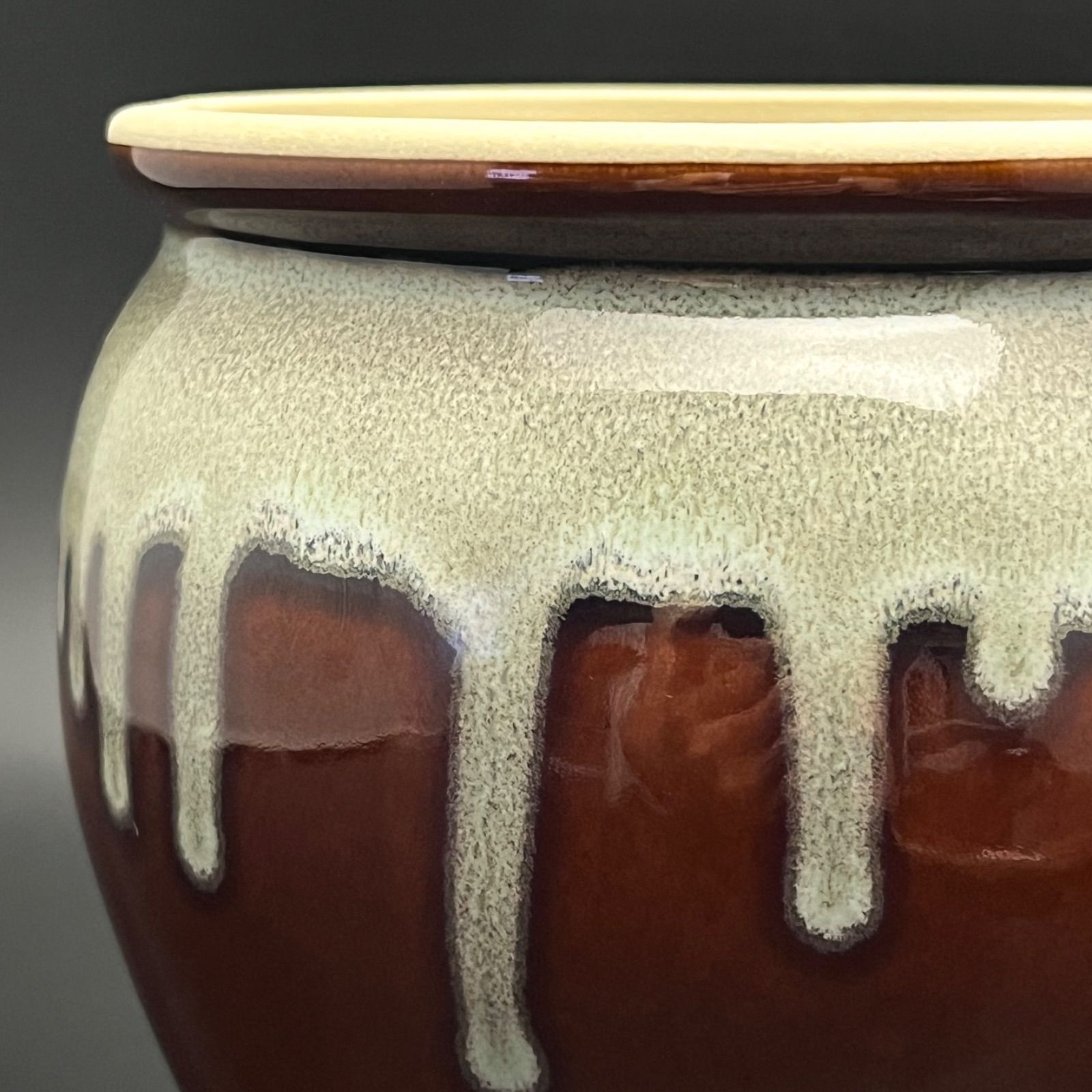 ◼︎未使用保管品◼︎蓋付丸壺 カメ アメ白流し 梅干し 味噌 漬物 保存