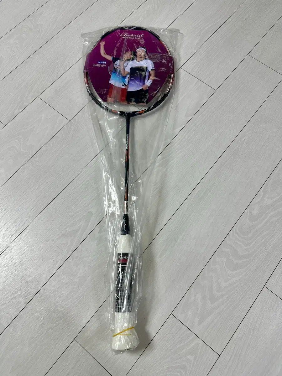 Technist FIRE T9900 バドミントン ラケット 出品