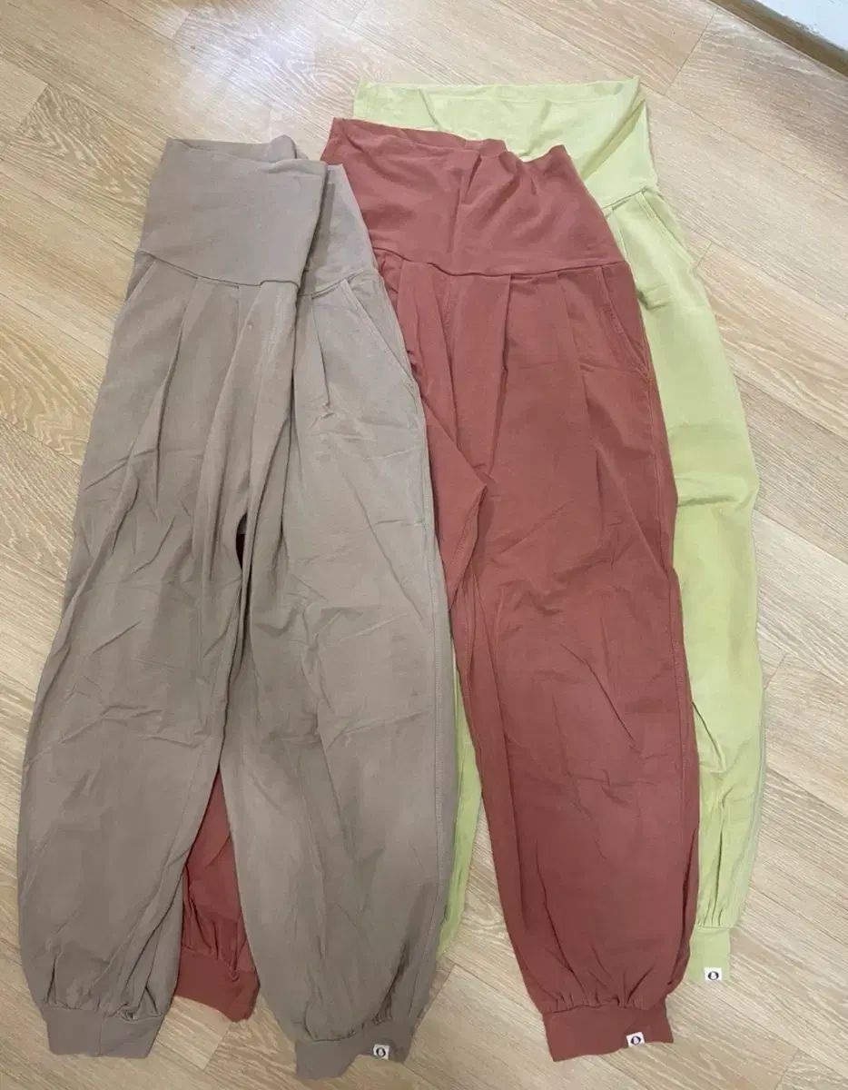 BUDHI MUDRA フォーチュンパンツ の商品写真