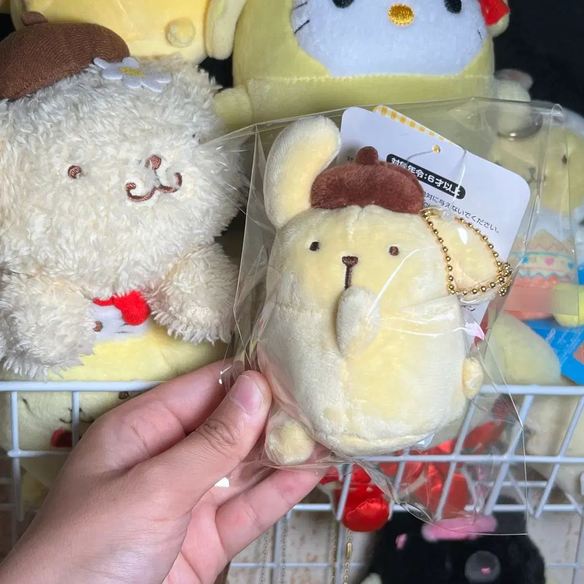 ポムポムプリン サンリオ 30周年 ぬいぐるみ キーホルダー - ポムポム 