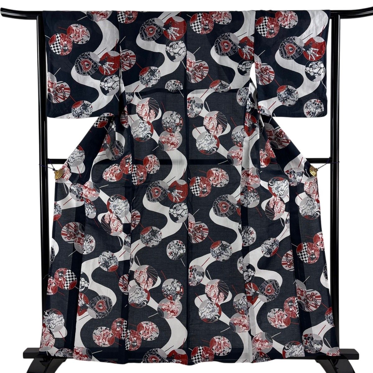【美品】 浴衣 身丈160.5cm 裄丈63.5cm S ジョジョの奇妙な冒険 濃紺 綿 逸品 【中古】