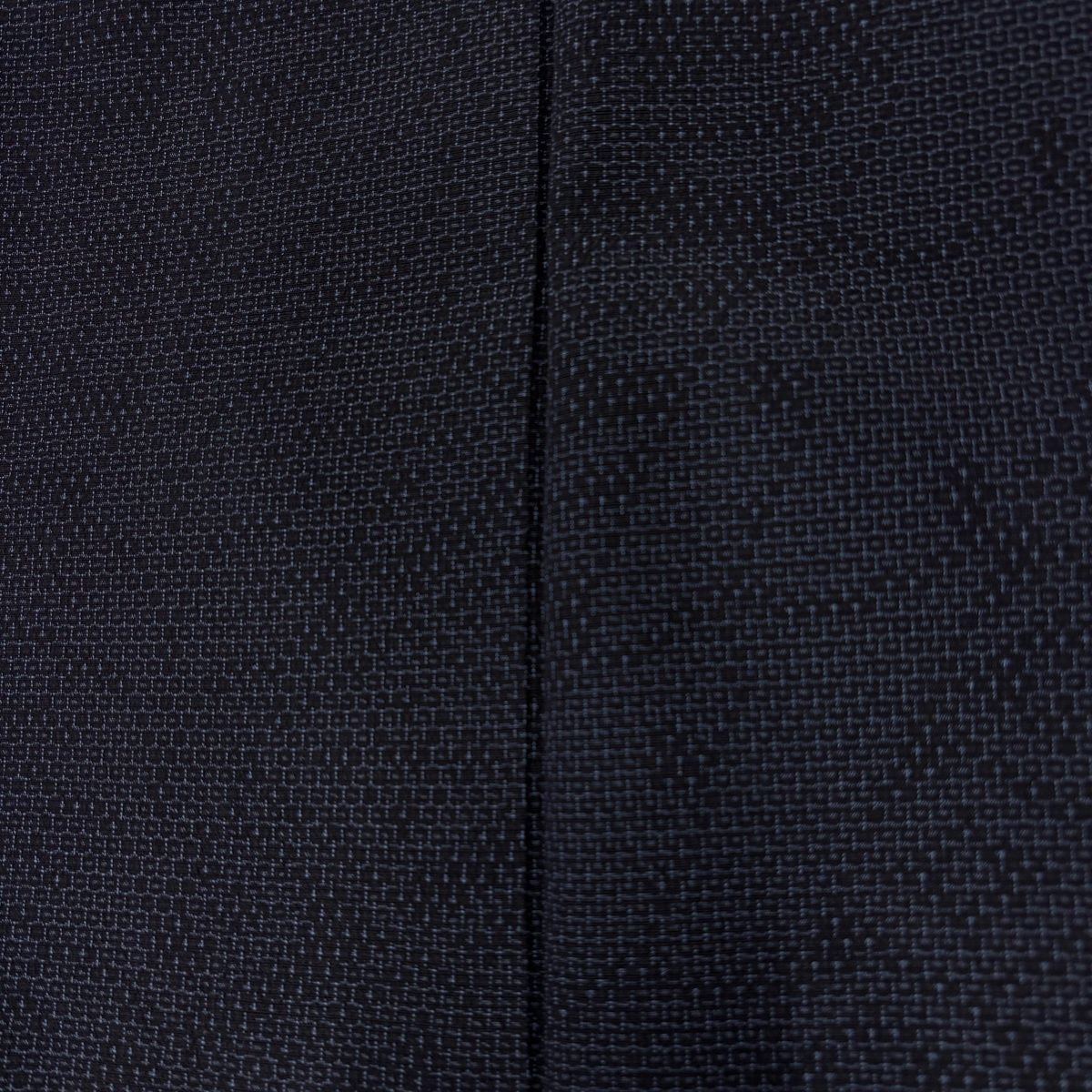【美品】 紬 身丈159cm 裄丈67.5cm L 袷 名古屋帯セット 鈴乃屋 亀甲絣 縞 紺色 正絹 秀品 【中古】 【美品】 紬 身丈159cm 裄丈67.5cm L 袷 名古屋帯セット 鈴乃屋 亀甲絣 縞 紺色 正絹 秀品 【中古】