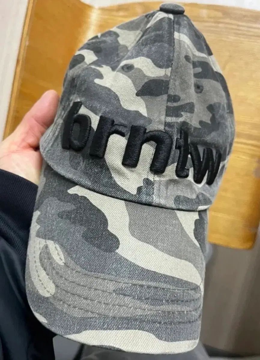 BORN TO WIN カモパータン ベースボールキャップ