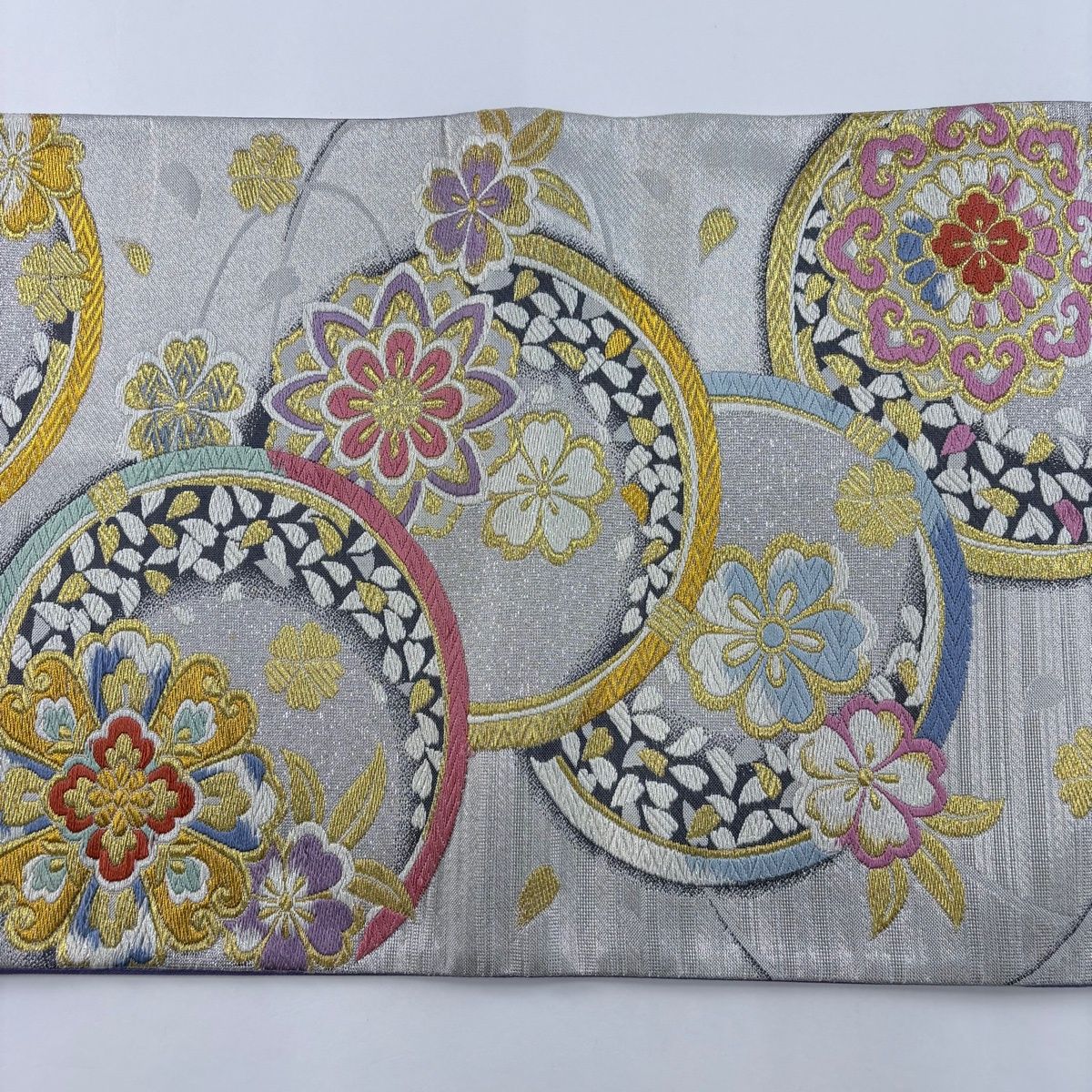 袋帯 秀品 振袖向き 華文 桜 金銀糸 唐織 銀色 六通 正絹 【中古