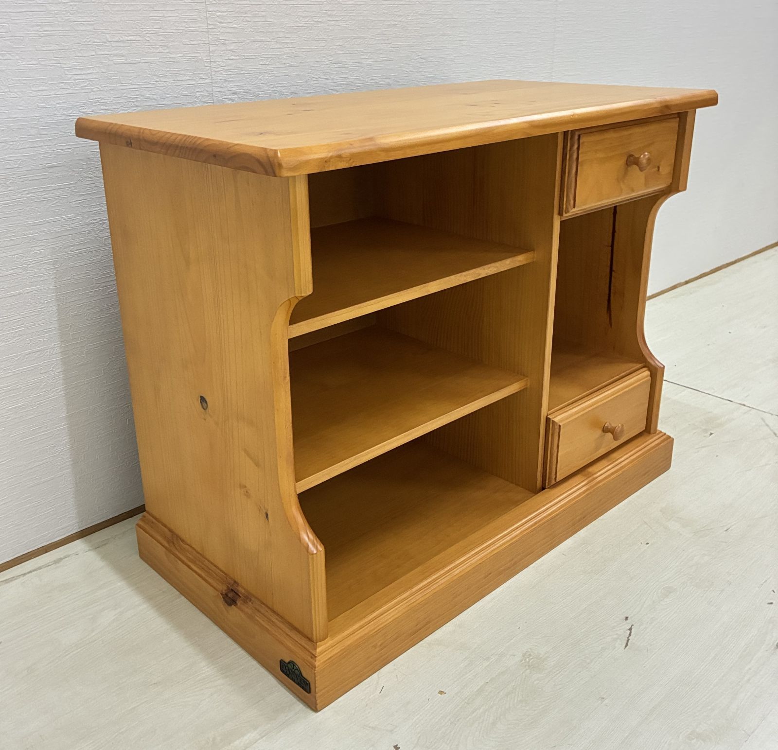 展示品　DANVES スペイン製 　キャビネット 棚　ラック　カントリー 展示品 DANVES スペイン製 キャビネット 棚 ラック カントリー - メルカリ