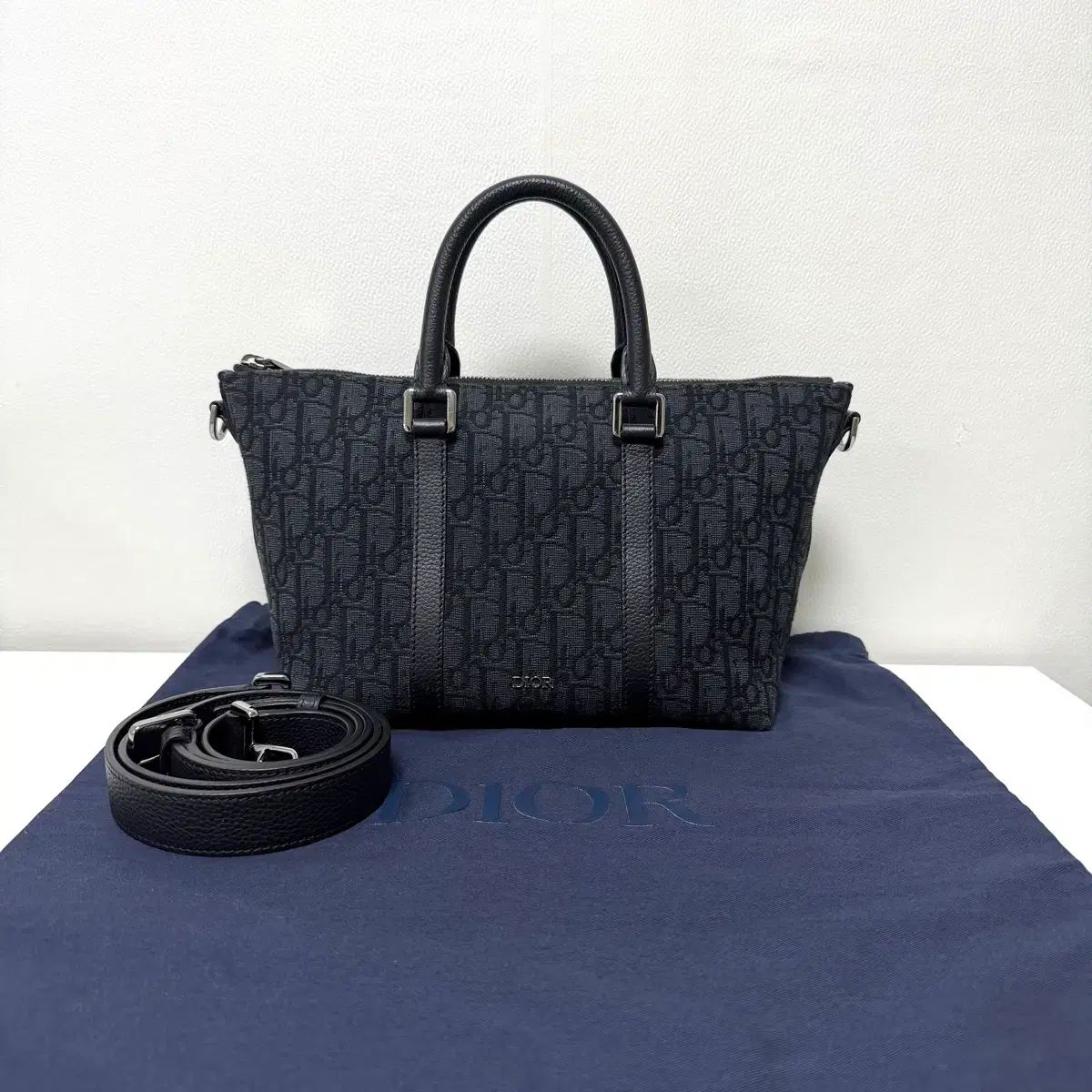 Dior オブリーク ウィークエンダー 25 クロスバッグ