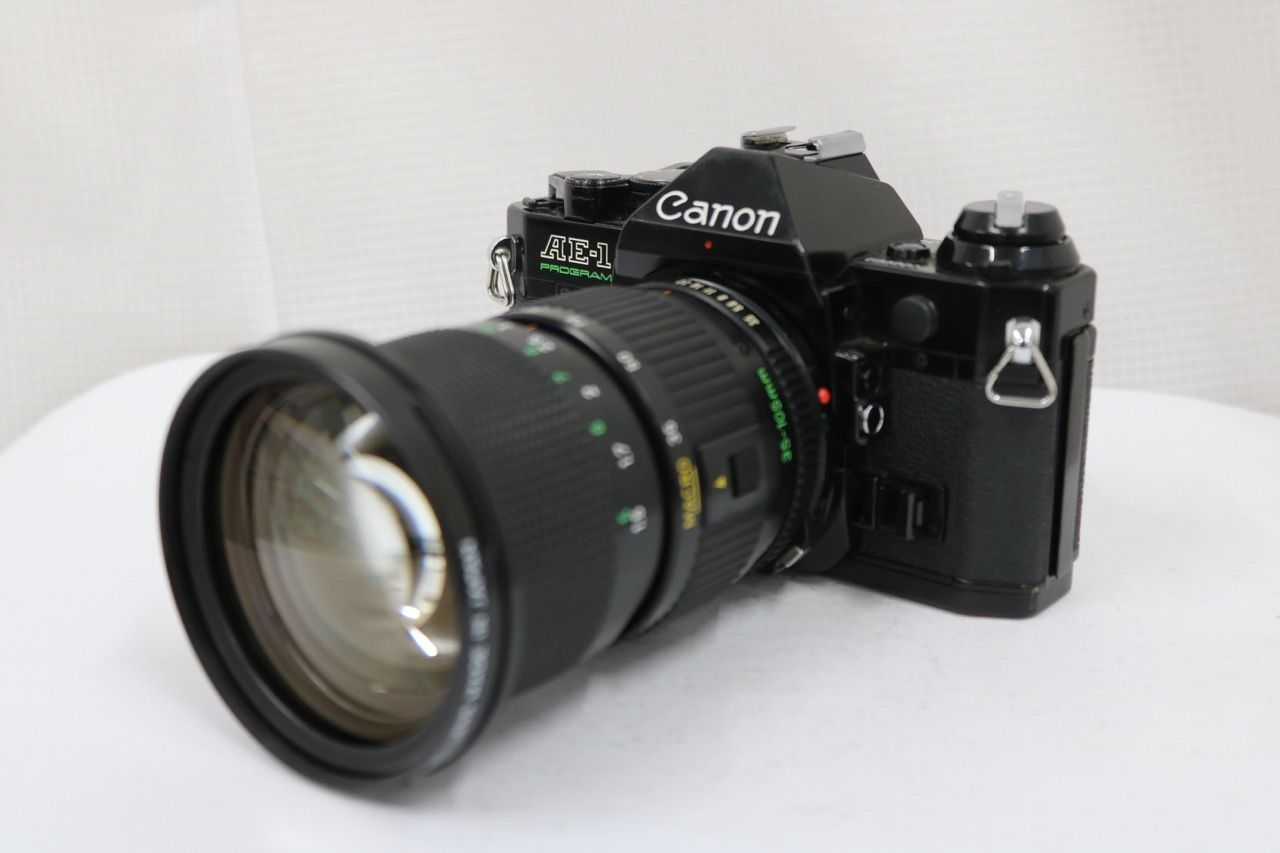 【返品保証】 キャノン Canon AE-1 ブラック New FD 35-105mm F3.5 ボディレンズセット e11934