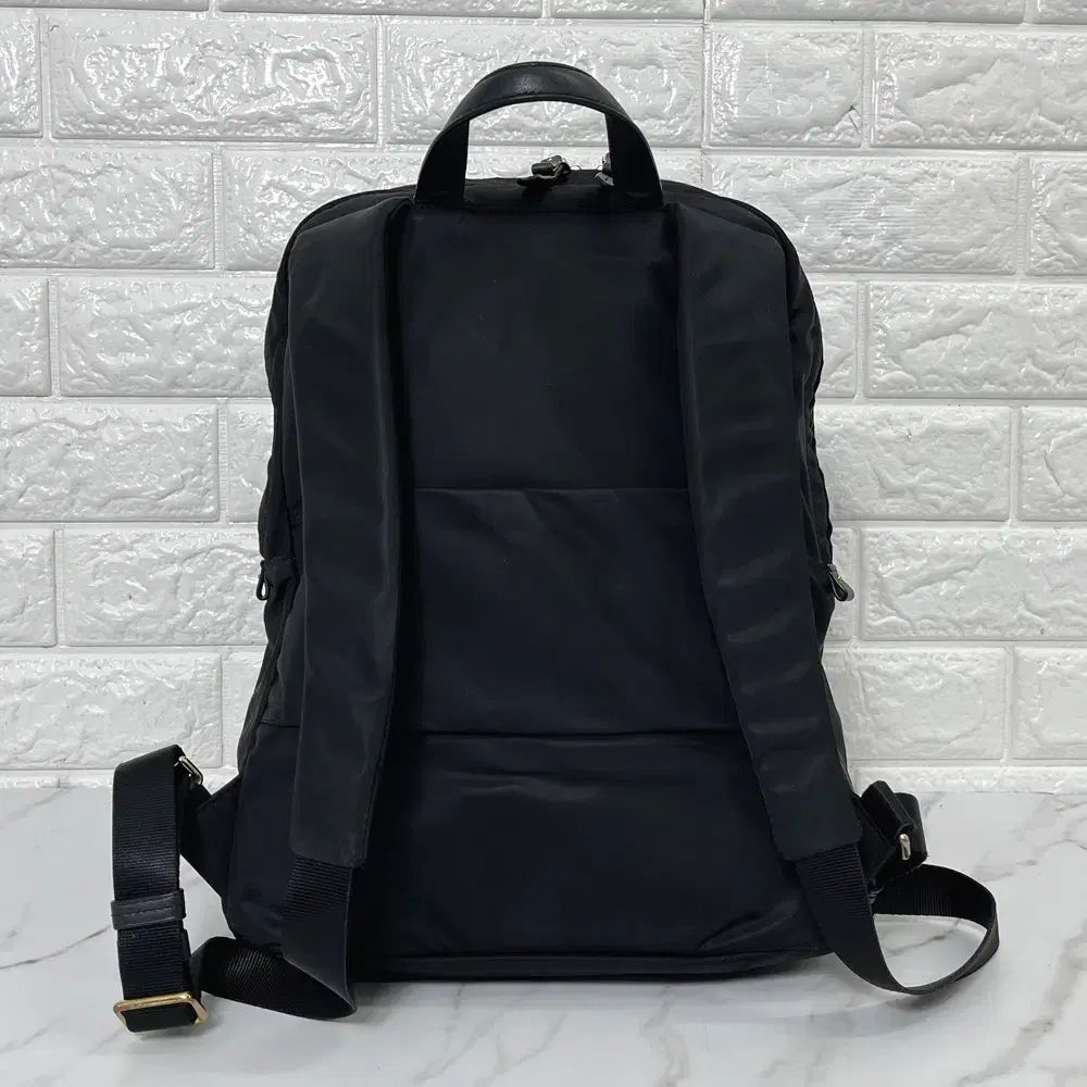 正規品 Tumi トゥミ ブラック ナイロン レディース バックパック 