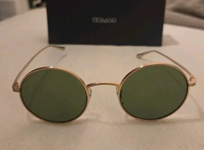 OLIVER PEOPLES(オリバーピープルズ) メガネ 金縁 緑色 レンズ