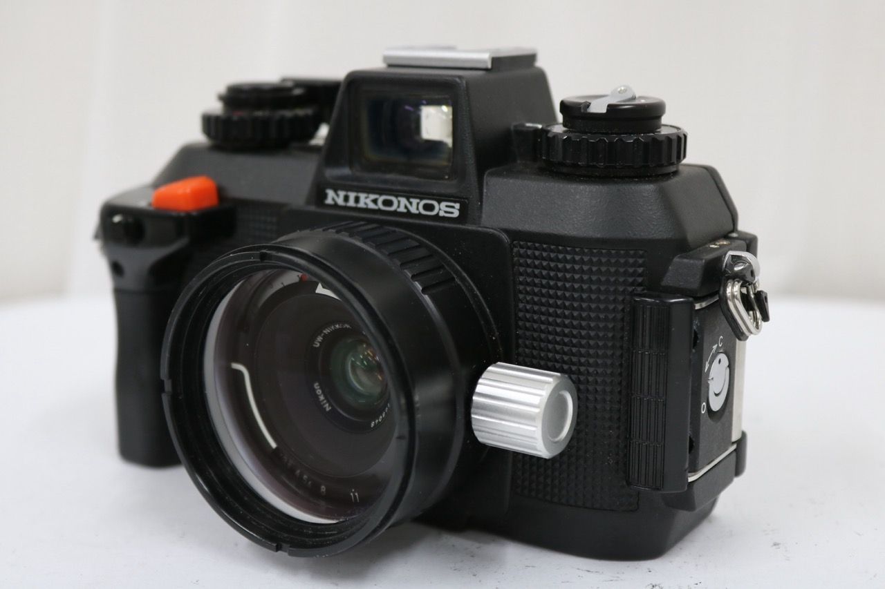 【返品保証】 ニコン Nikon NIKONOS IV-A ブラック UW-NIKKOR 28mm F3.5 ボディレンズセット e12202