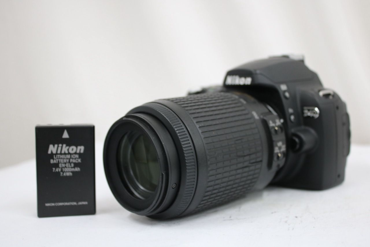 【返品保証】 ニコン Nikon D40 AF-S NIKKOR 55-200mm F4-5.6 G ED DX VR デジタル一眼 e12275