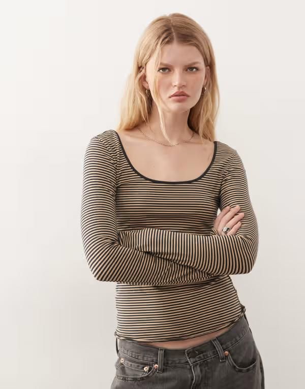 モンキ レディース トップス タンクトップ Monki Nova long sleeve top stripes Black Stripe ブラック