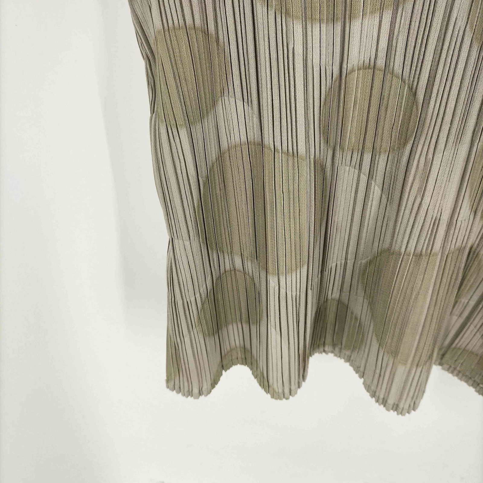 プリーツプリーズイッセイミヤケ PLEATS PLEASE ISSEY MIYAKE ドット柄