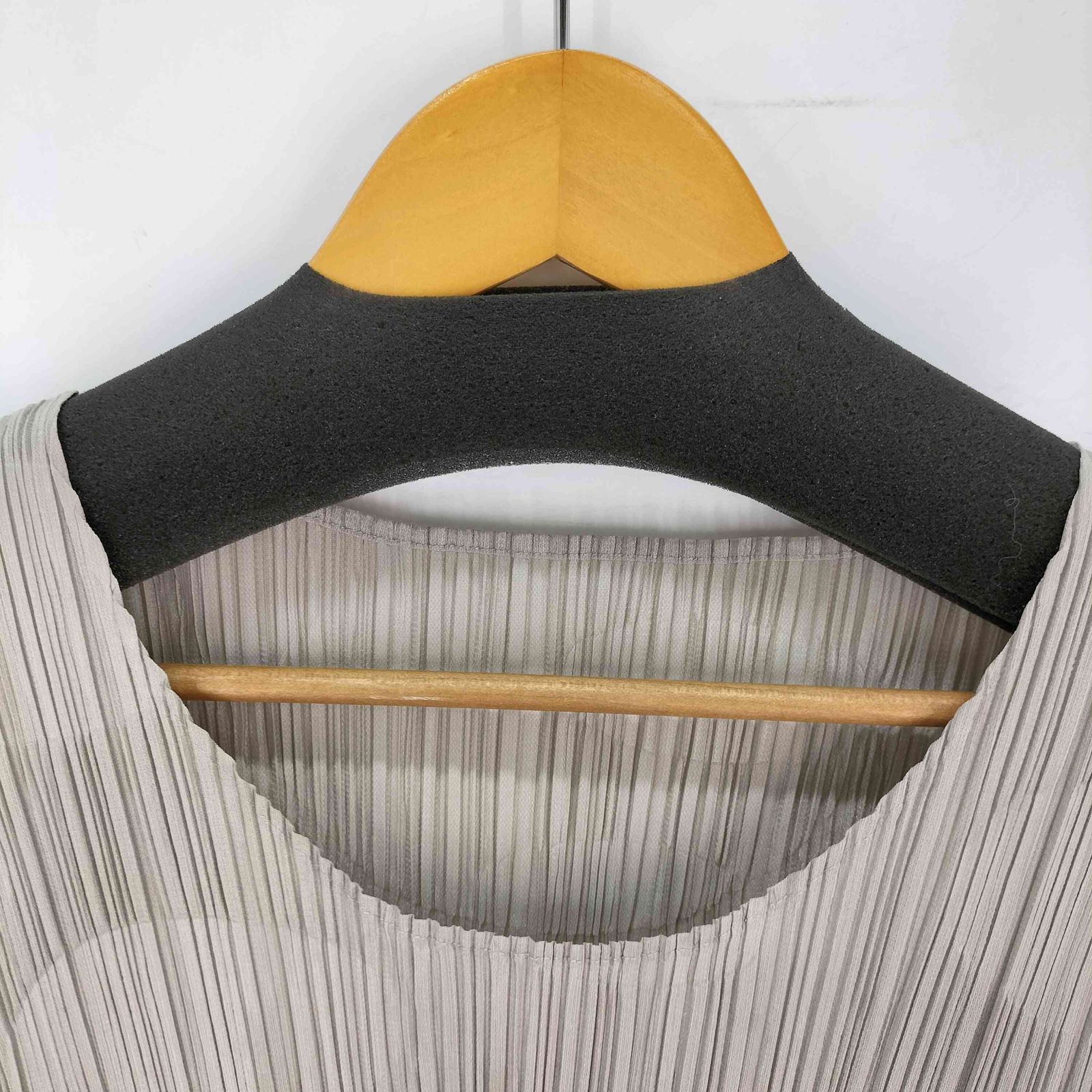 プリーツプリーズイッセイミヤケ PLEATS PLEASE ISSEY MIYAKE ドット柄
