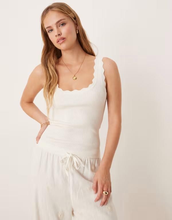 ジェイディーワイ レディース トップス ベスト ニット JDY scallop edge knitank top WHITE ホワイト の商品写真