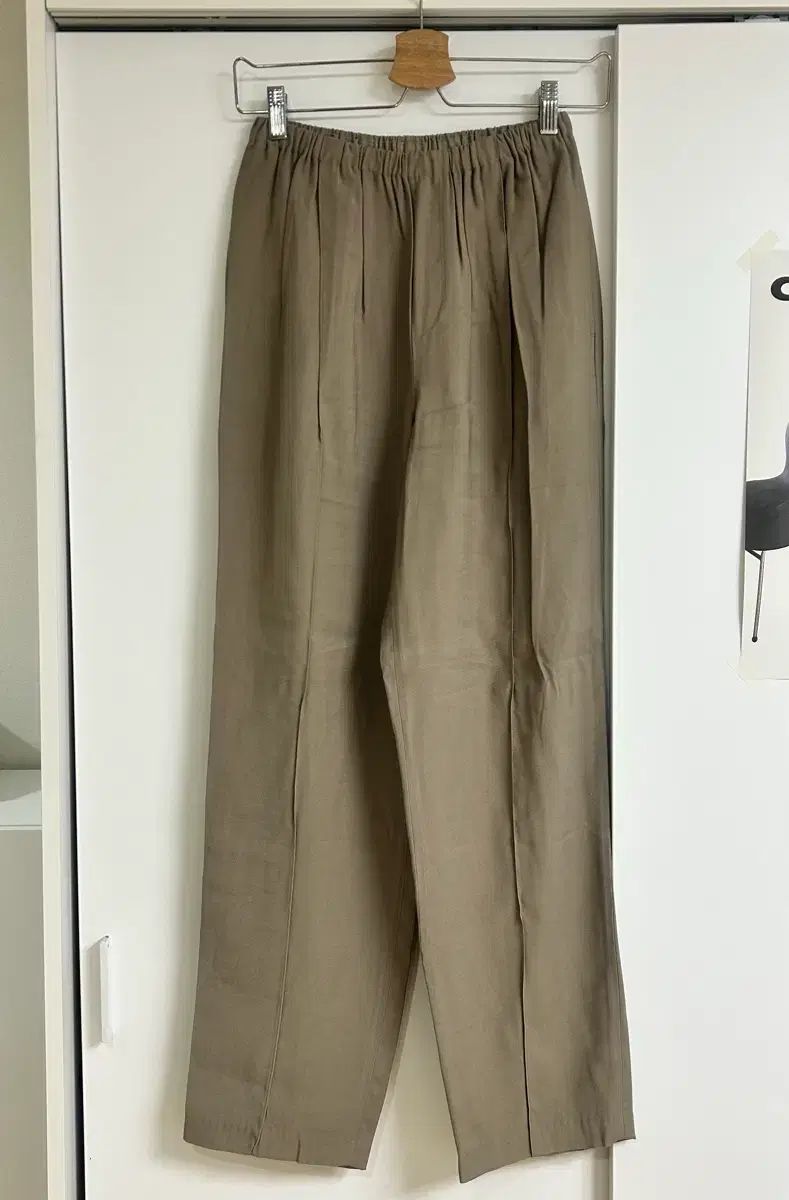 ナッシングリトゥン ピンタック 밴딩 パンツ 10,228円