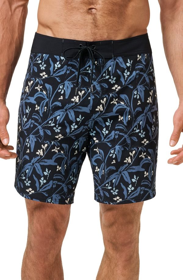トラビスマヒュー メンズ 水着 ハーフパンツ・ショーツ フラワー柄 ショートパンツ フラワー TravisMathew Relationship Status Floral Board Shorts Black ブラック