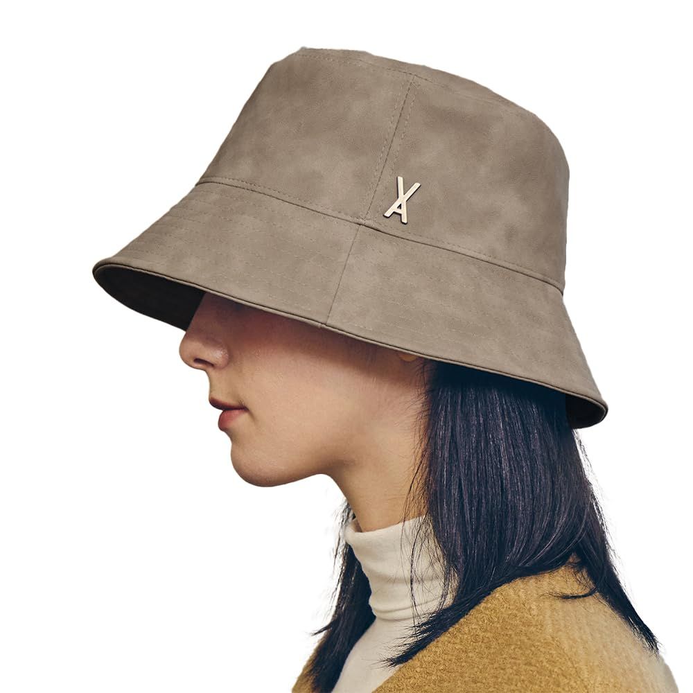 新品 VA Stud Vegan Leather Bucket Hat Beige