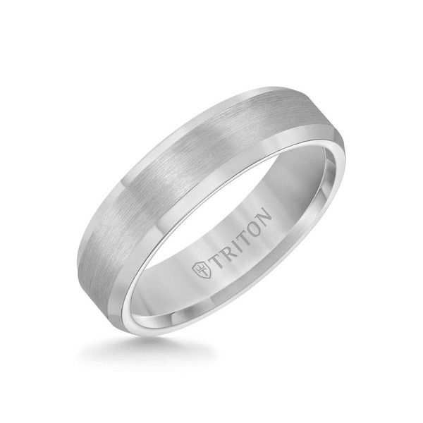 トリトン レディース アクセサリー 指輪 サテン Triton 6MM Tungsten Carbide Ring with Satin Center and Bevel Edge Metallic Silver シルバー