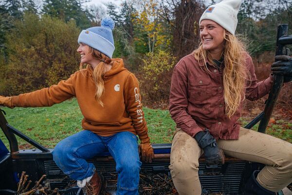 カーハート レディース アウター パーカー・スウェット グラフィック Carhartt Womens Clarksburgraphic Sleeve Hoodie Carhartt Brown ブラウン