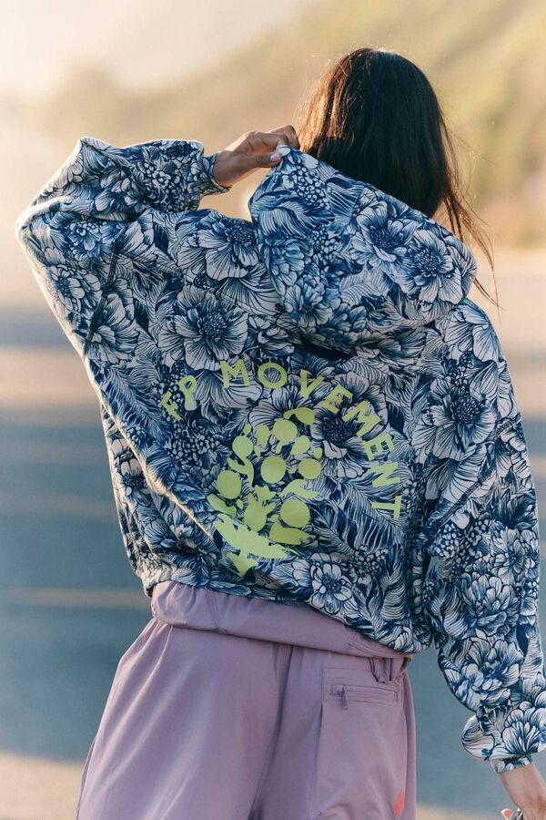 フリーピープル レディース アウター パーカー・スウェット プリント FP Movement Womens Final Call Printed Hoodie Wild Side Navy Combo ネイビー