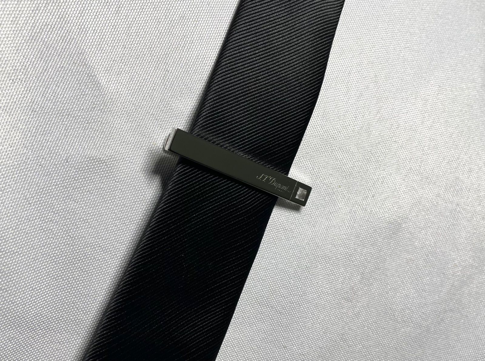 美品 S.T.Dupont デュポン ブランドロゴ&くり抜きデザイン クローム