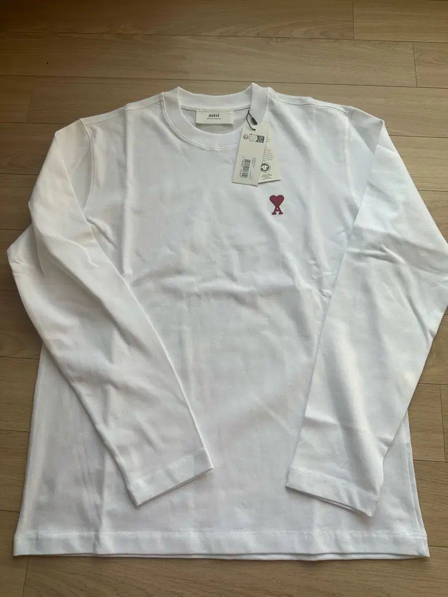 アミ スモール ハート 白 長袖 Tシャツ