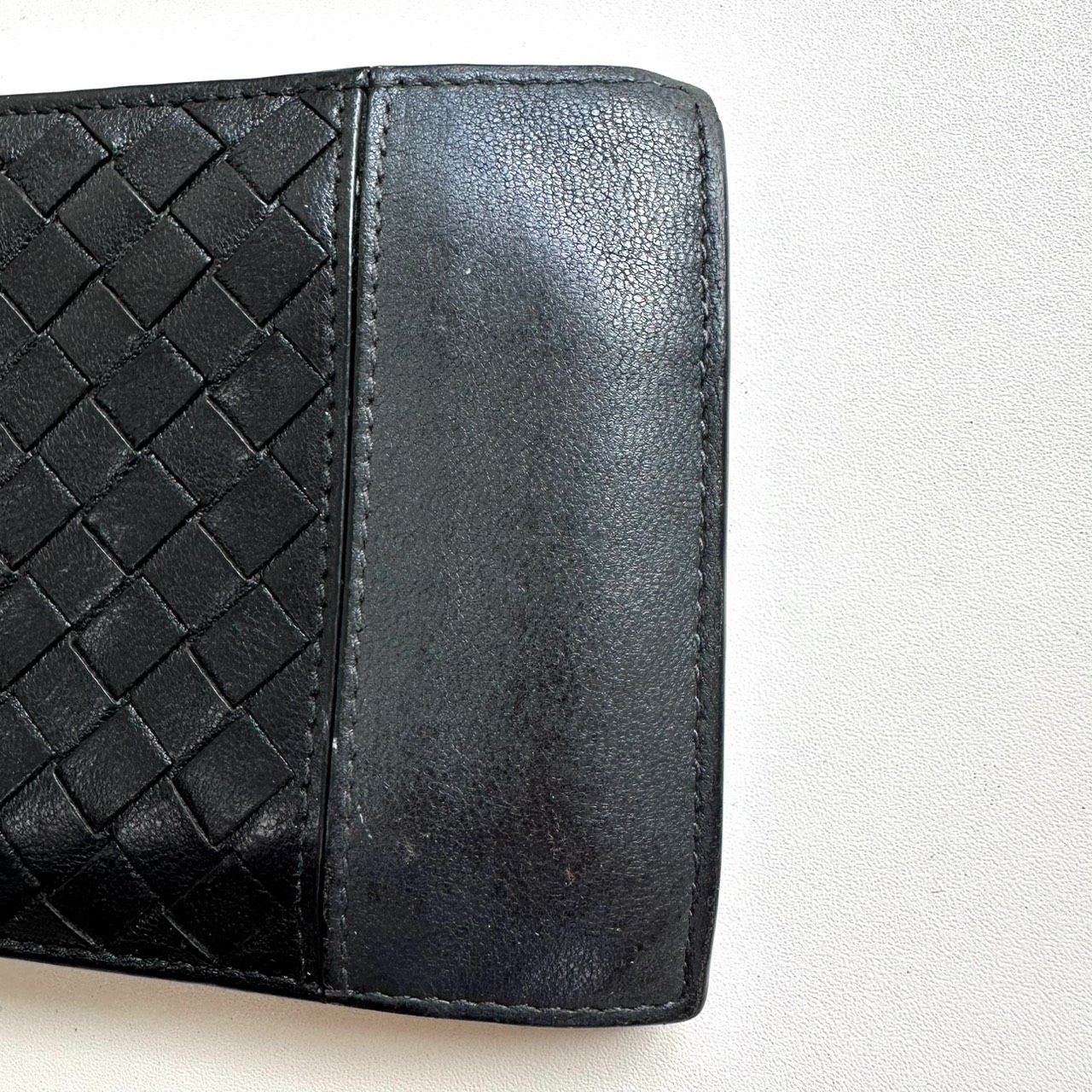 ボッテガヴェネタ BOTTEGA VENETA 二つ折り財布 イントレチャート ブラック ボッテガヴェネタ BOTTEGA VENETA 二つ折り財布 イントレチャート ブラック