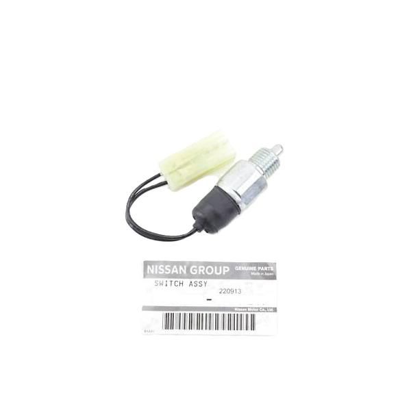 ★ 日産純正 新品 スカイライン R32 R31 バックランプスイッチ 6,830円
