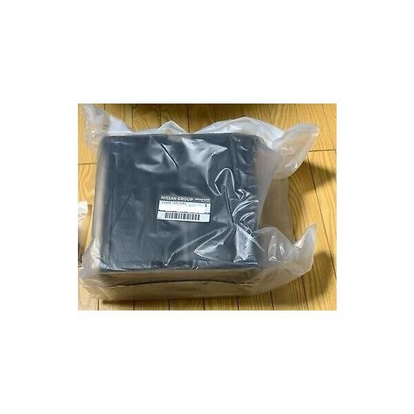 ★ 日産純正 新品 スカイライン GT-R BNR32 バッテリーカバー