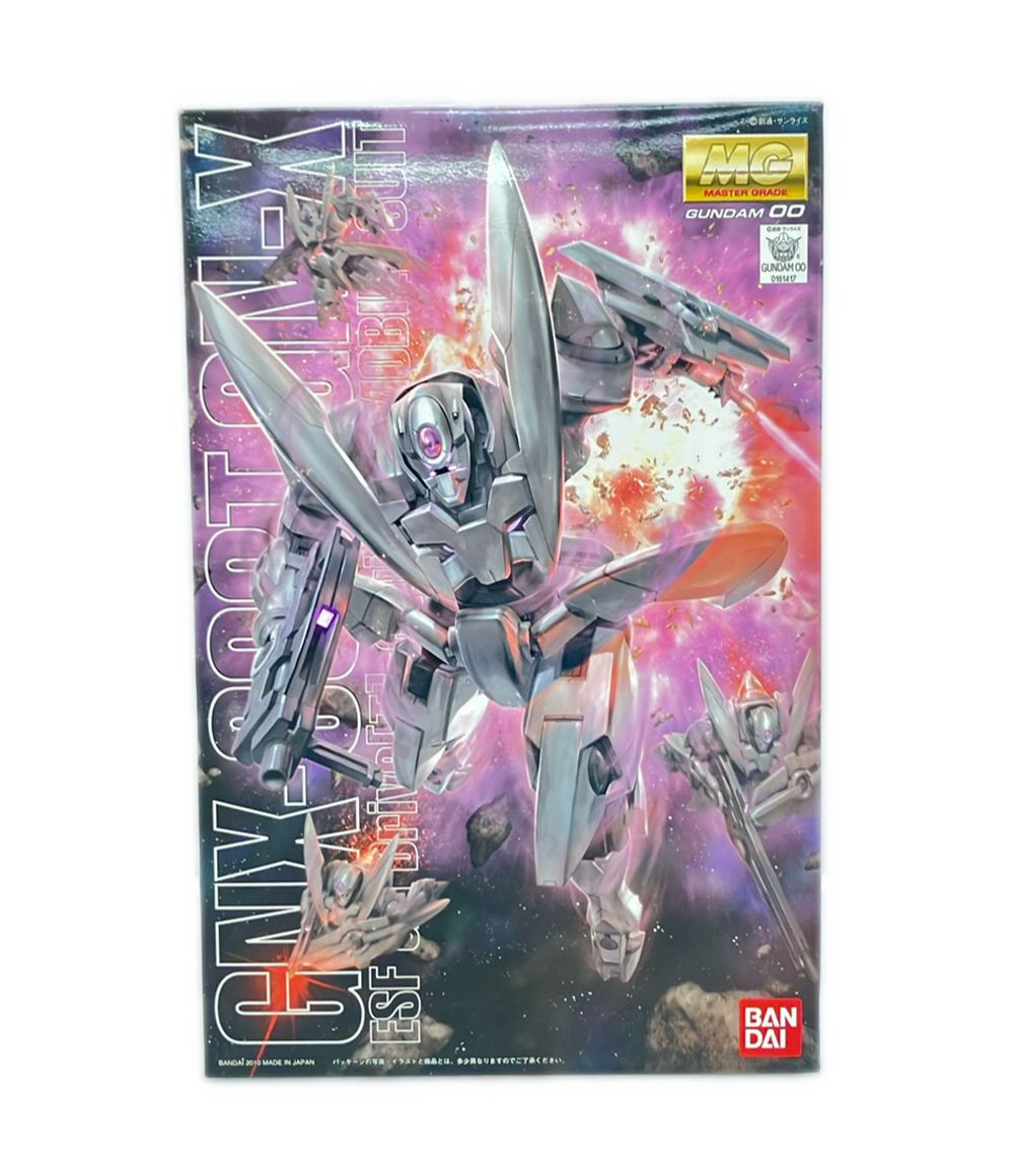 美品 バンダイ 機動戦士ガンダム00 MG 1/100 GNX-603T ジンクス プラモデル