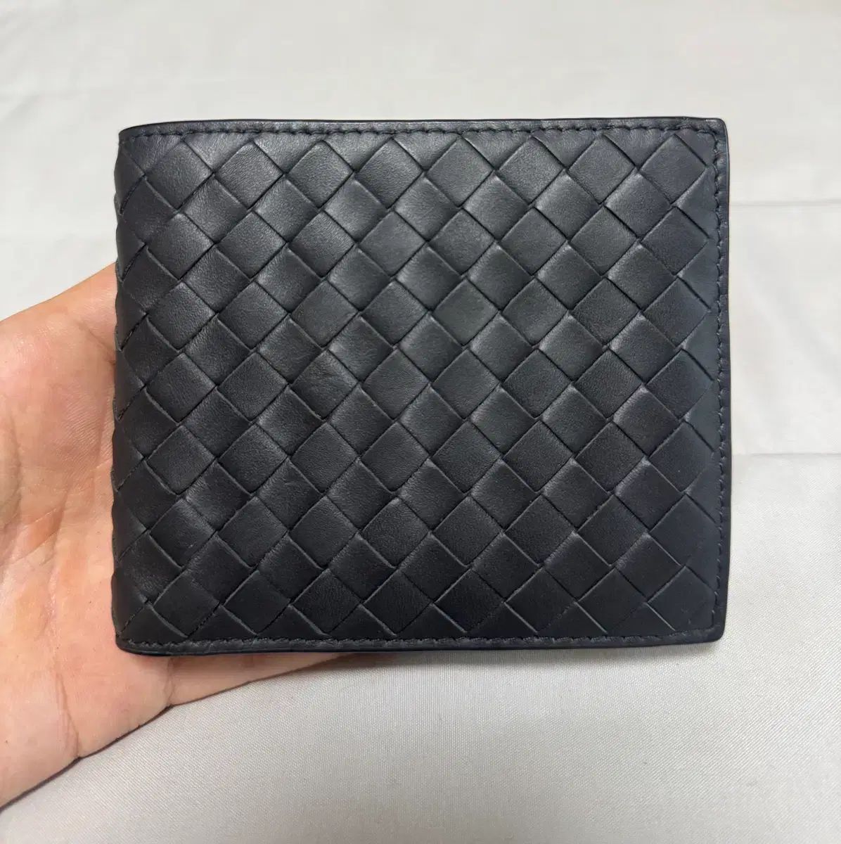 状態良し/正規品 Bottega Veneta ボッテガヴェネタ 二つ折り財布