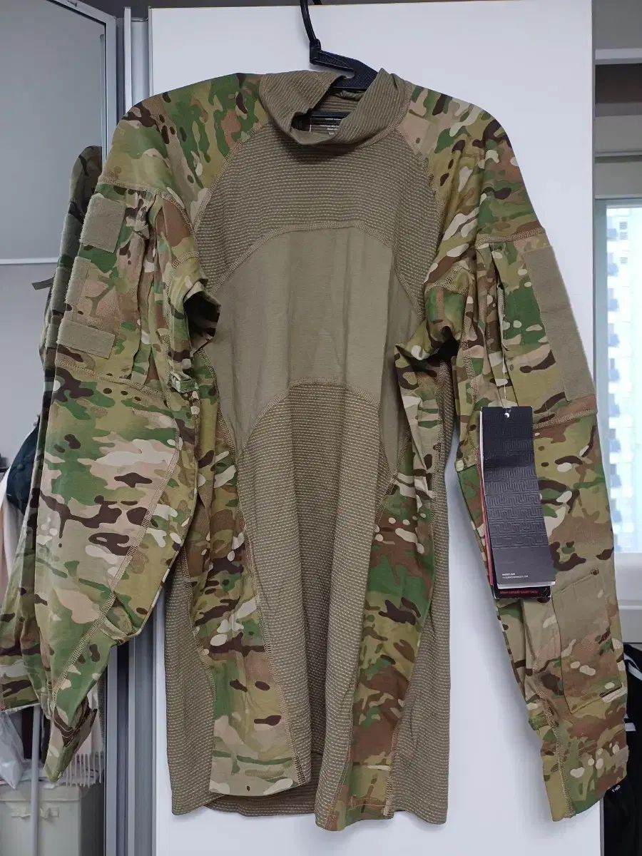 ミリタリー マルチカム OCP 麻 シフト コンバットシャツ - Mサイズ (105