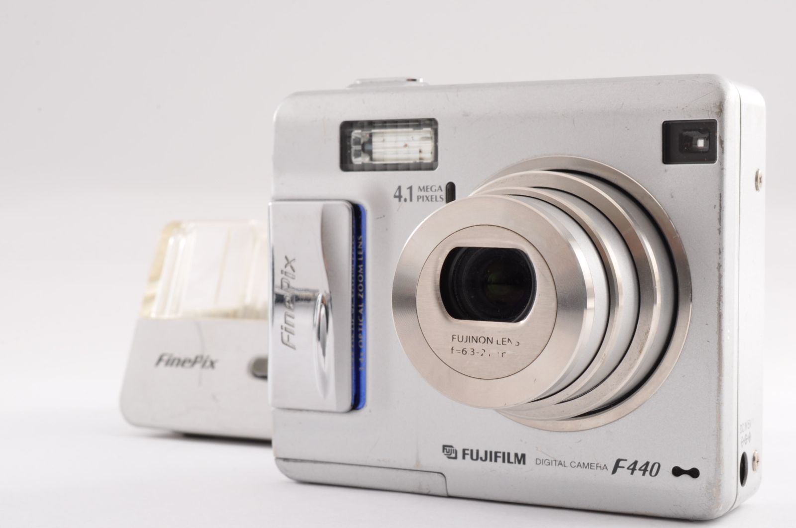 FUJIFILM f440 コンパクトデジカメ カメラ FUJIFILM FinePix F440 DIGITAL Camera シルバー デジカメ