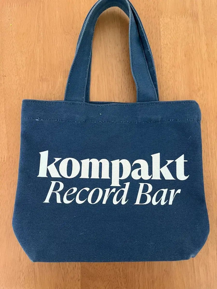 トム・グレイハウンド Kompakt Record Bar １６７ｃｍミニバッグ