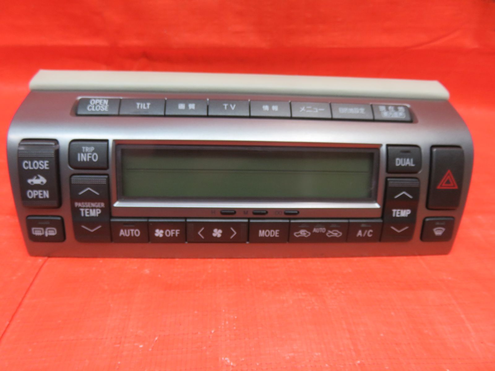LF197* 動作OK ソアラ UZZ40/前期 エアコン スイッチパネル メタルトップ開閉 /純正 55900-24240 レクサス SC430共通