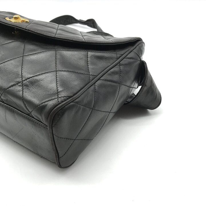 良品 CHANEL シャネル ココマーク マトラッセ ラムスキン レザー